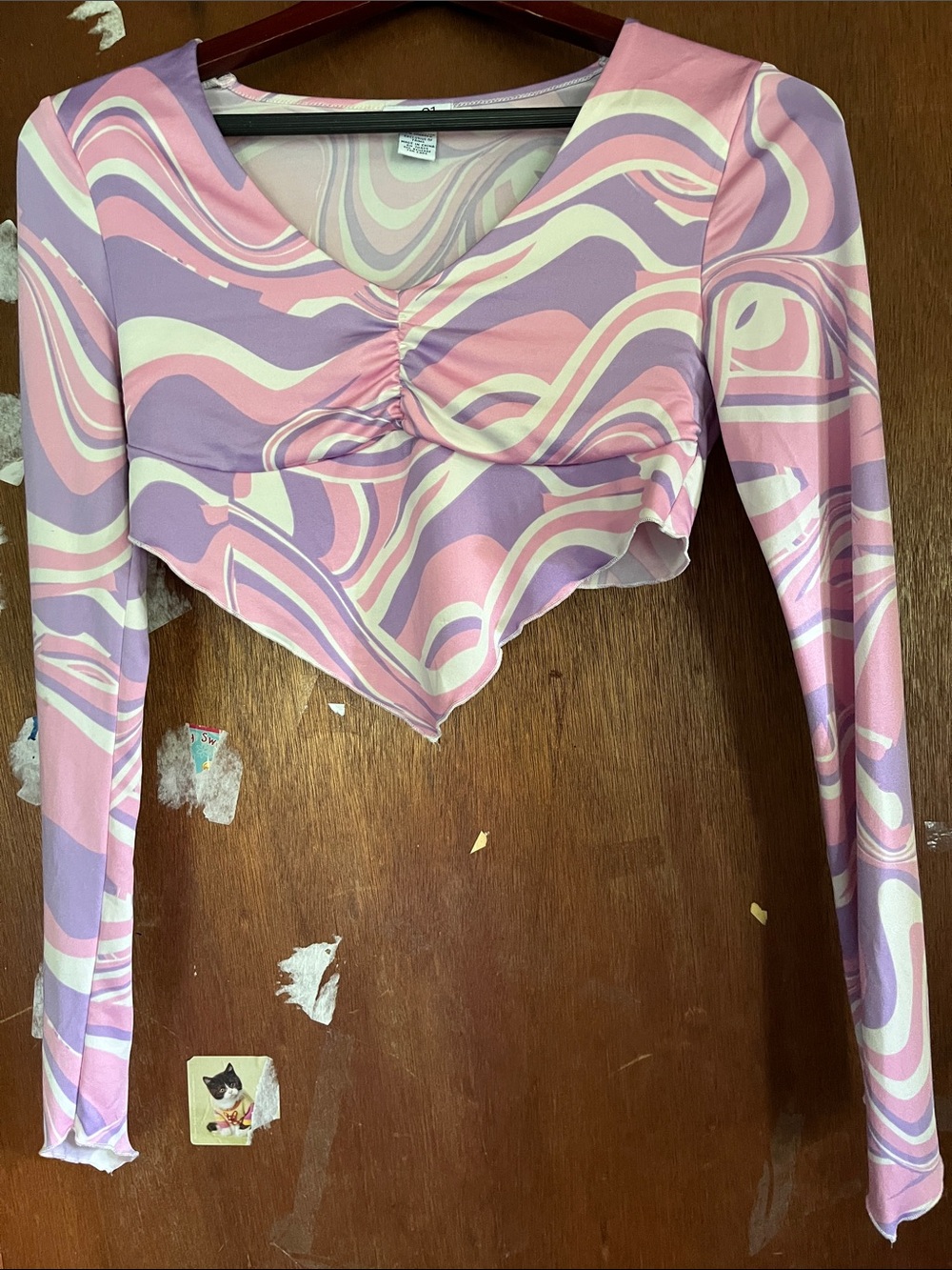 Rue21 Pink Lavender Swirl Ruched V-Neck Cropped Top